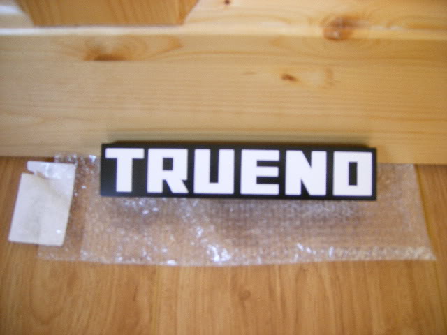 Пример шрифта Trueno