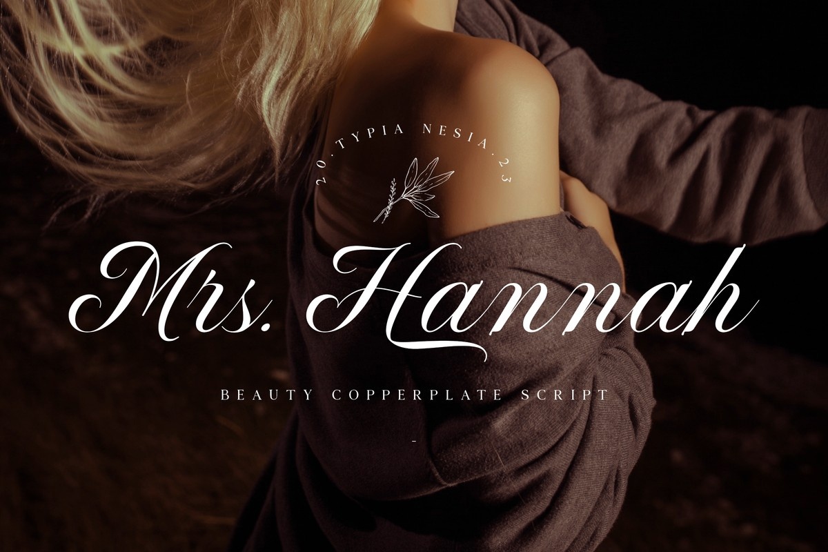 Пример шрифта Mrs Hannah Italic