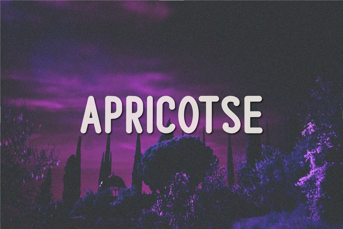 Пример шрифта Apricotse