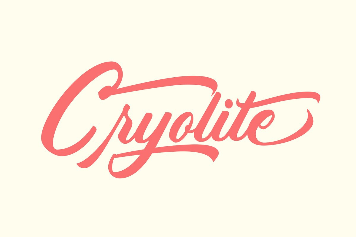Пример шрифта Cryolite