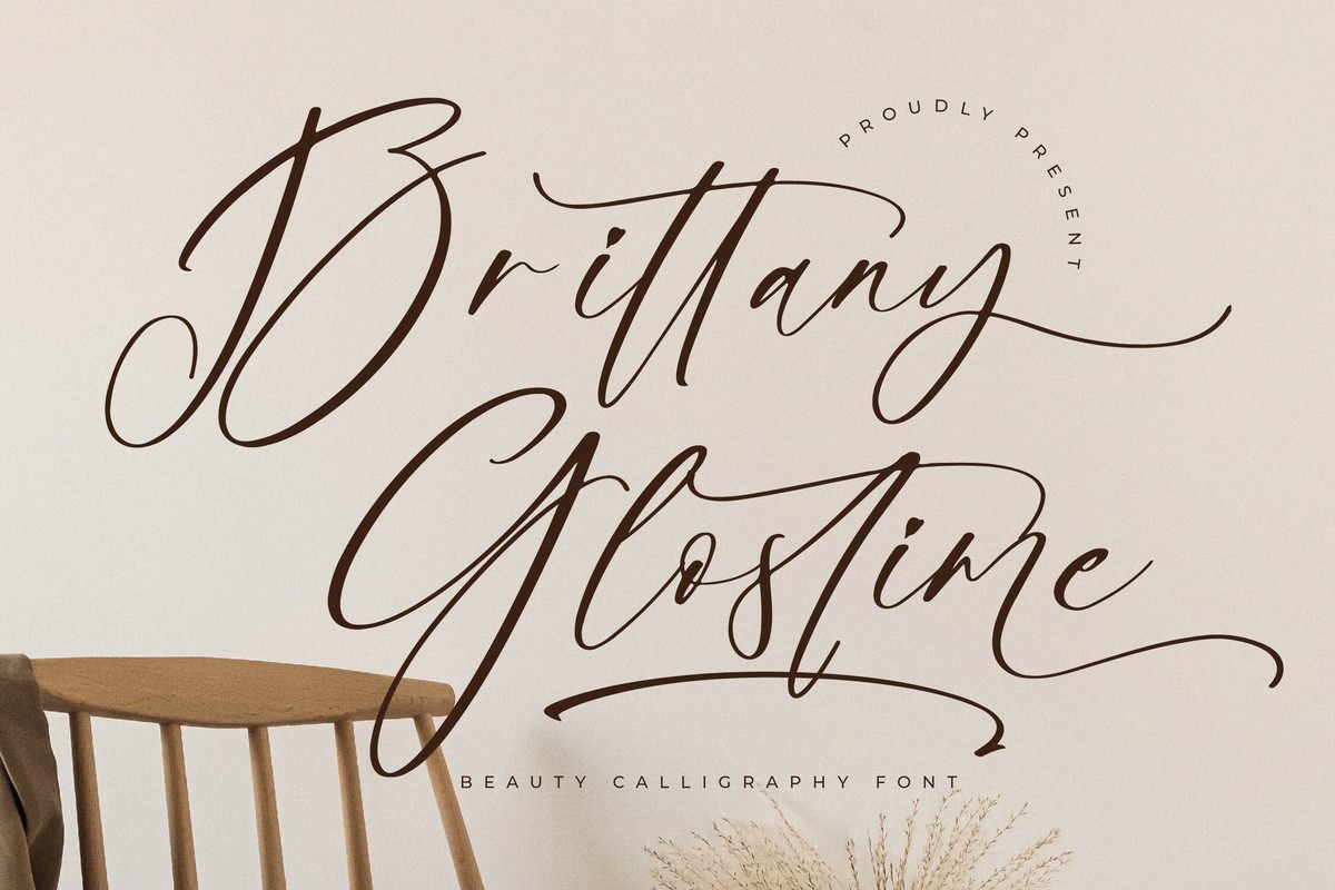 Пример шрифта Brittany Glostime