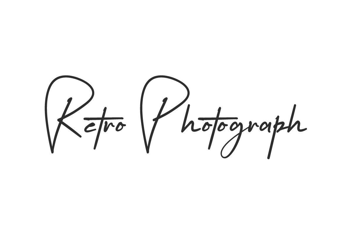 Пример шрифта Retro Photograph Regular