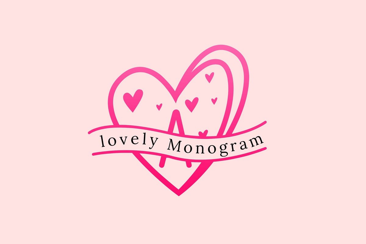 Пример шрифта Lovely Monogram Regular